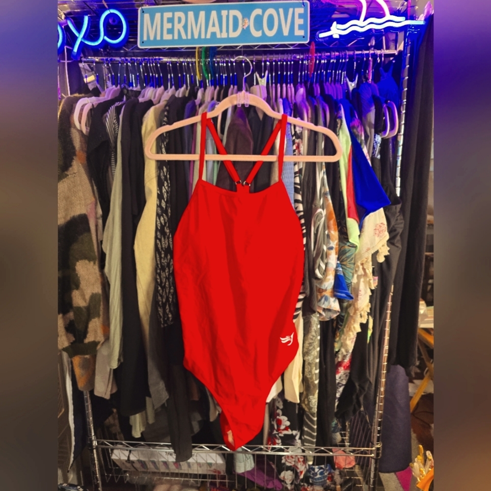 L/XL 🧜♀NWOT (XXL Tag, Runs Small) Red Baywatch Vibes 1 Pc Swimsuit 19-21.5"ptp